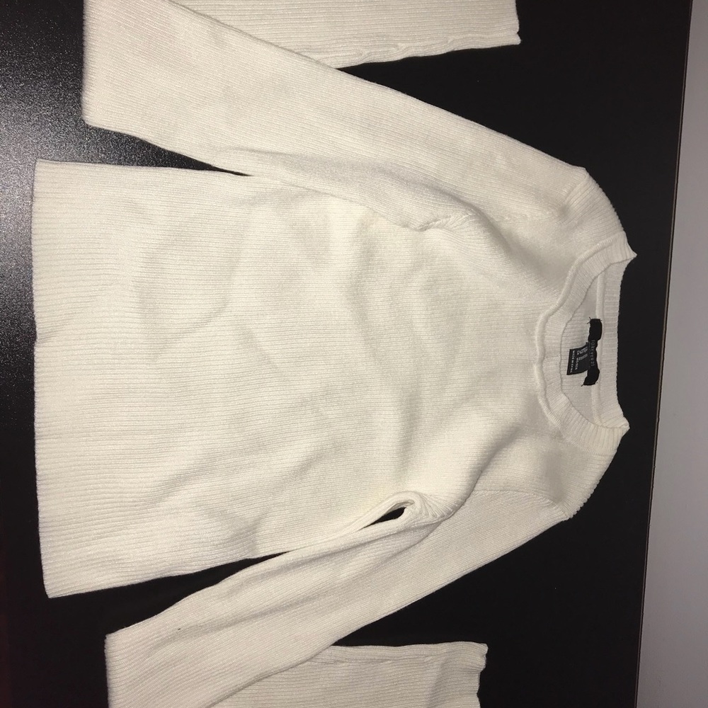 Forever 21 knit long sleeve shirt